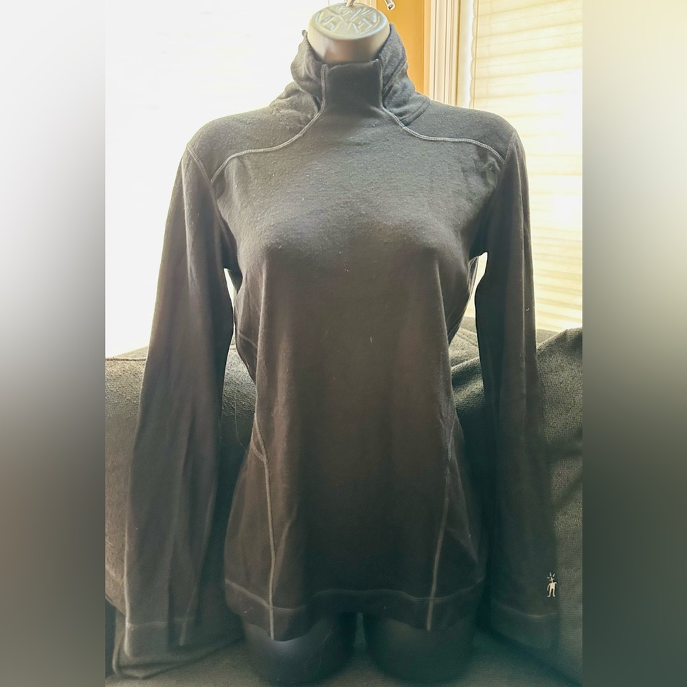 Smartwool black semi-dressy baselayer